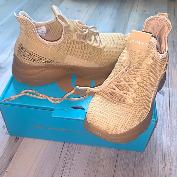 BEBE Shoes - Picture 2 of 13